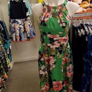 Floral Green Knee Length Dress